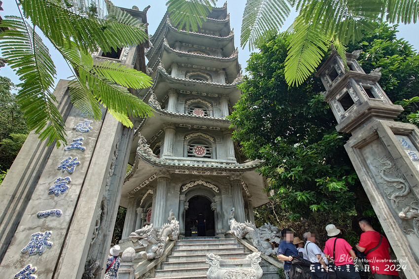 泰國【越南旅遊】The Marble Mountains 五行山共有金、木、水、火、土五座山峰，其中水山是最高也最漂亮的一座山(可以搭電梯)，著名的玄空洞充滿仙氣要看喔。越南景點