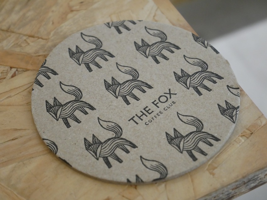 新竹市東區THE FOX COFFEE CLUB - 近新竹市政府的司康專賣店，每日手工製作八種口味司康(鹹甜皆有)，內用外帶都推薦o(*^＠^*)o