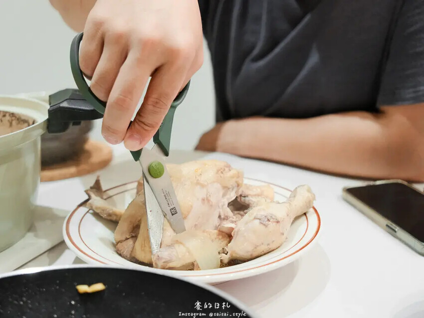 ZWILLING NOW S 多功能刀具3件組 附刀套｜廚房小物｜居家使用好用到不行之外，外出攜帶也可以！搭配抗菌止