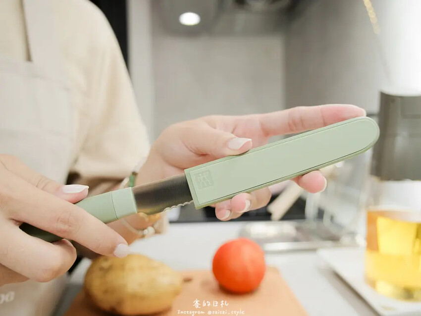 ZWILLING NOW S 多功能刀具3件組 附刀套｜廚房小物｜居家使用好用到不行之外，外出攜帶也可以！搭配抗菌止