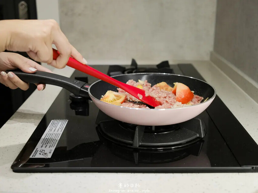 ZWILLING NOW S 多功能刀具3件組 附刀套｜廚房小物｜居家使用好用到不行之外，外出攜帶也可以！搭配抗菌止