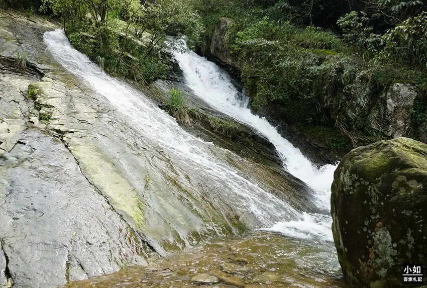 基隆市暖暖區【暖暖步道】基隆暖東峽谷步道,滑瀑,百年土地公,壯觀峽谷,免門票景點!