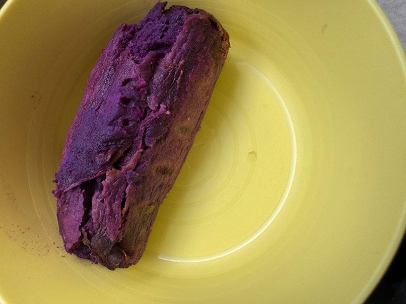 營養滿分的介護料理推薦:用瓜瓜園地瓜做雙色地瓜鯛魚粥