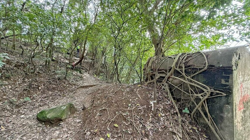 基隆市安樂區基隆景點/大武崙山、大武崙砲台、情人湖公園，半日遊很愜意！
