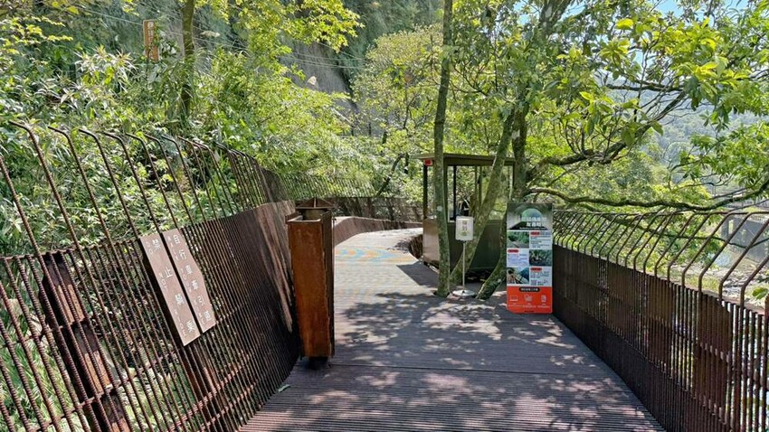 新北市雙溪區新北景點/三貂嶺生態友善隧道，內有蝙蝠棲息區，前往時記得先預約！