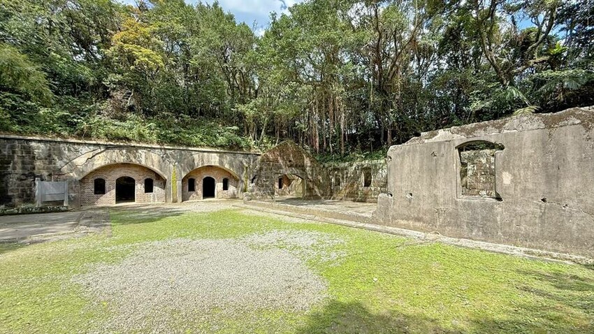 基隆市安樂區基隆景點/大武崙山、大武崙砲台、情人湖公園，半日遊很愜意！