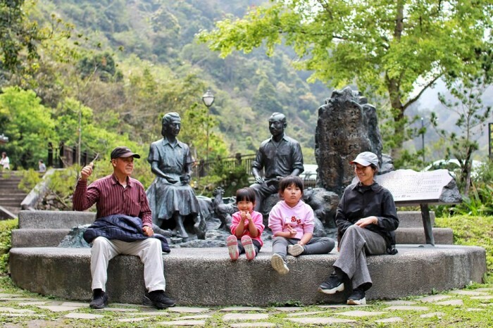 基隆市安樂區基隆景點/大武崙山、大武崙砲台、情人湖公園，半日遊很愜意！