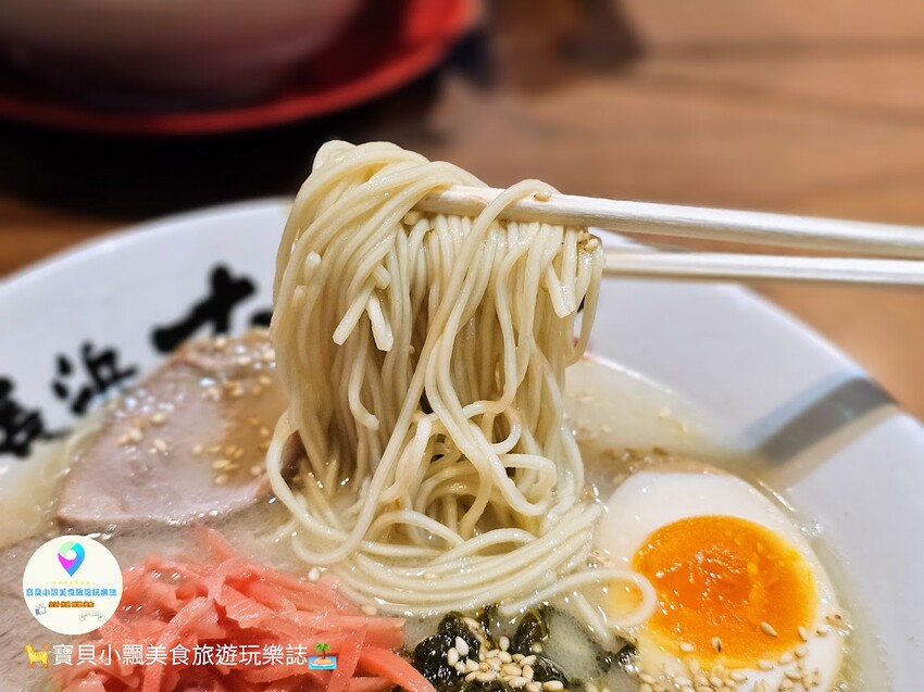 日本[食]福岡 博多運河城「長浜ナンバーワン」拉麵開箱，必吃博多豚骨拉麵與高菜ラーメン的絕妙組合！