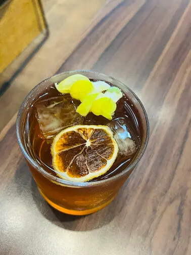 新北市三貂嶺站：平溪線一日遊。午餐寬哥那裡。來平日的瑞芳吃個義大利麵過個悠遊的下午