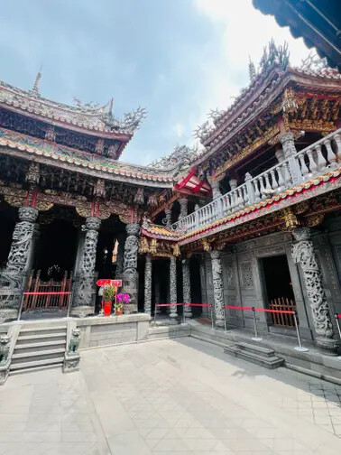 新北市三峽一日遊:三峽清水祖師廟、藍染展示中心、三峽老街、合習聚落、午餐甘樂食堂