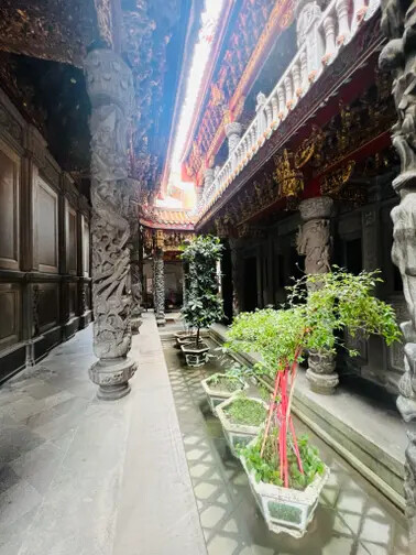 新北市三峽一日遊:三峽清水祖師廟、藍染展示中心、三峽老街、合習聚落、午餐甘樂食堂