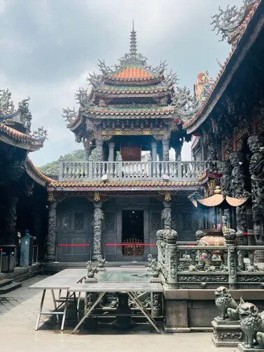 新北市三峽一日遊:三峽清水祖師廟、藍染展示中心、三峽老街、合習聚落、午餐甘樂食堂