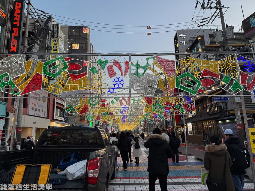 韓國【韓國旅行】首爾遊DAY1、DAY2 - ISAAC吐司、景福宮、土俗村蔘雞湯、弘大、王家糖葫蘆、橋村炸雞