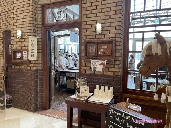 韓國[首爾蠶室]名過其實超夯排隊店London Bagel Museum倫敦貝果博物館＠蠶室店