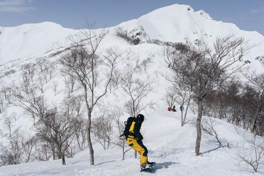 群馬水上溫泉自由行,住宿景點懶人包,必泡大露天浴池分享。
