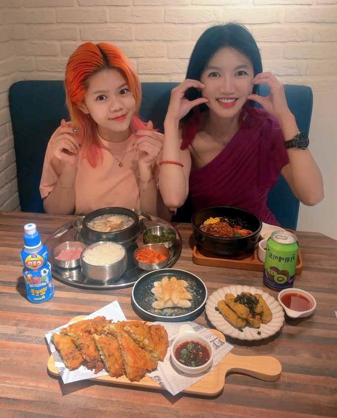 新北市板橋區【板橋美食推薦】金春喜韓廚誠品板橋店：不用飛韓國也能吃到道地韓式家常味！【捷運美食】新北市韓國料理【板橋聚餐推薦】
