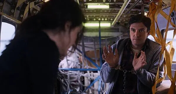 10-失速機劫_Flight Risk_劇照03