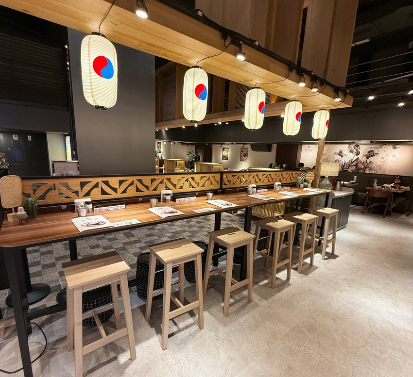 新北市板橋區【板橋美食推薦】金春喜韓廚誠品板橋店：不用飛韓國也能吃到道地韓式家常味！【捷運美食】新北市韓國料理【板橋聚餐推薦】