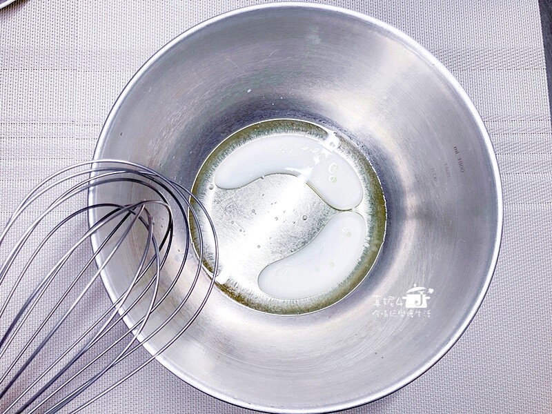 烘焙筆記│紫芋柚香奶凍捲，清爽多於奶膩的風味