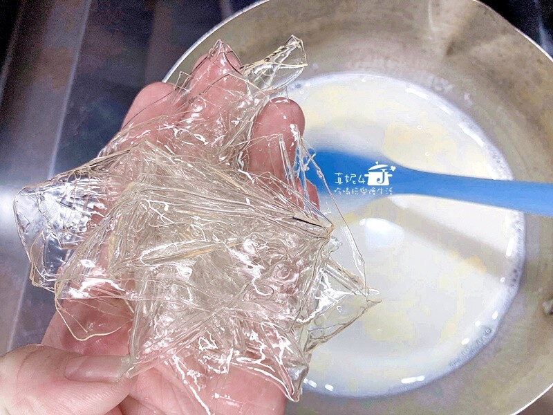 烘焙筆記│紫芋柚香奶凍捲，清爽多於奶膩的風味