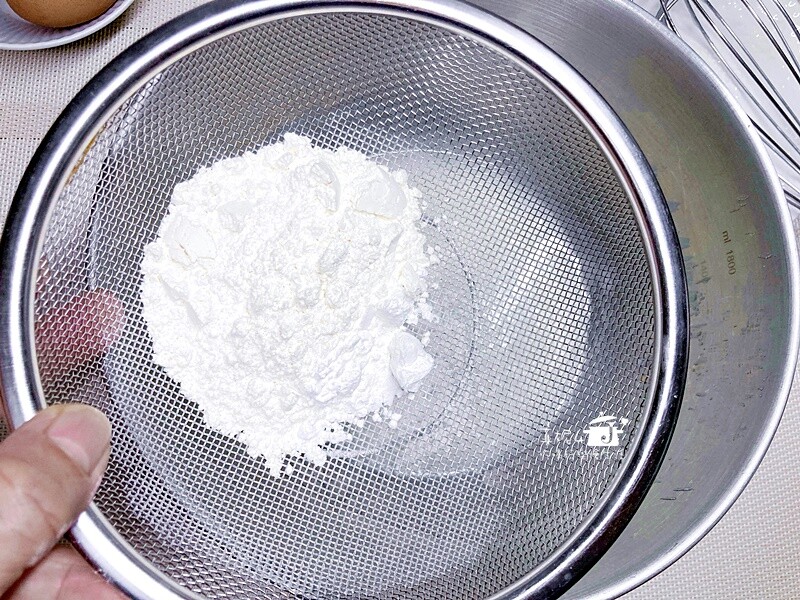 烘焙筆記│紫芋柚香奶凍捲，清爽多於奶膩的風味