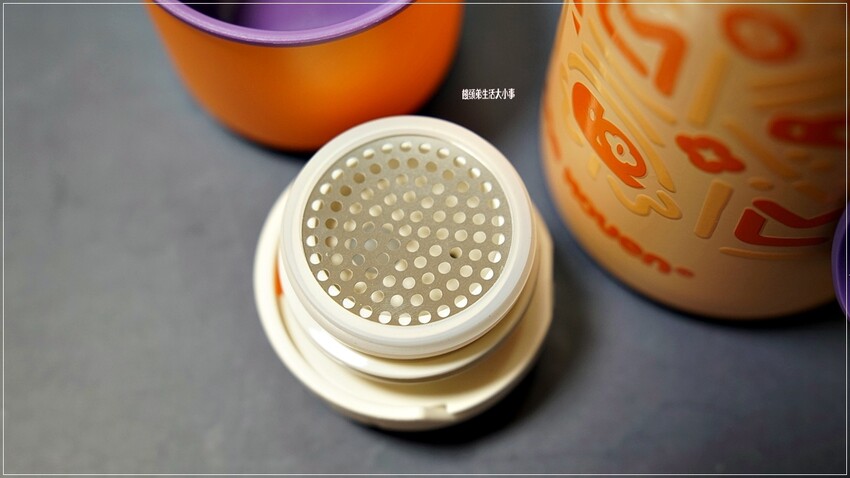 Lane Mouen手繪保溫杯推薦，兩用設計超實用。