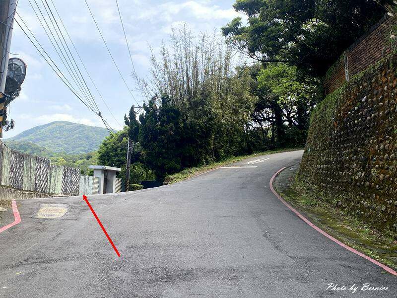 第六十四番石佛.台北新四國遍路~差點消失的64番感謝爺奶留下這石佛文化 @Bernice的隨手筆記