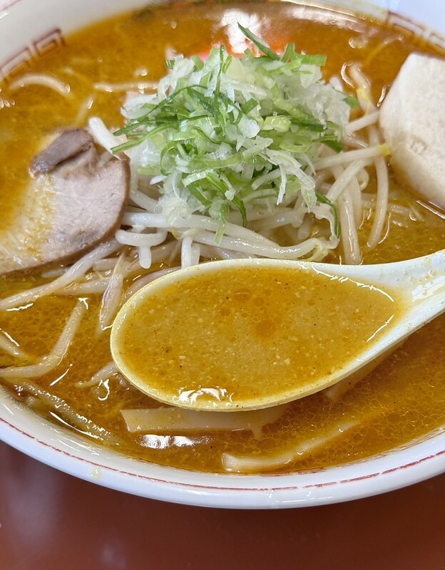 孤獨的美食家苫小牧實訪,味の五十番咖哩必吃。