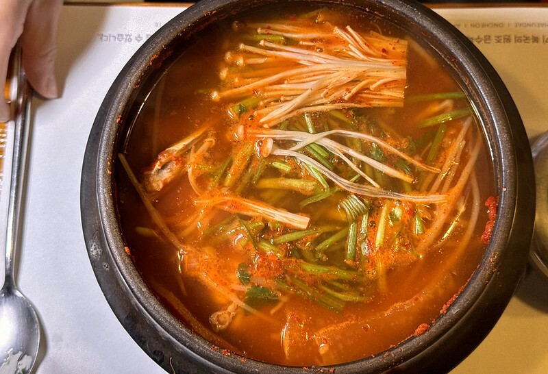 去韓國釜山海雲台別錯過！錦繡河豚本店55年老店，米其林推四吃套餐超值。