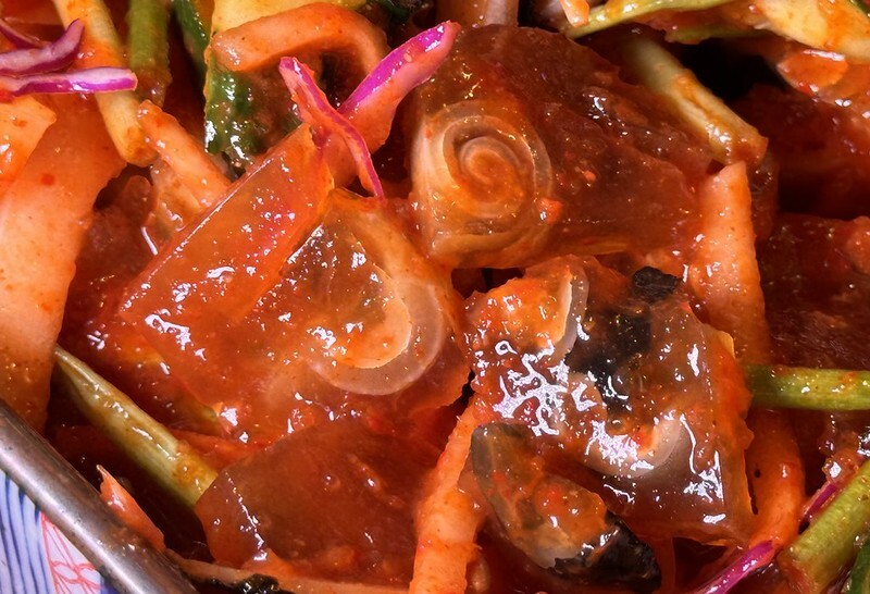 去韓國釜山海雲台別錯過！錦繡河豚本店55年老店，米其林推四吃套餐超值。