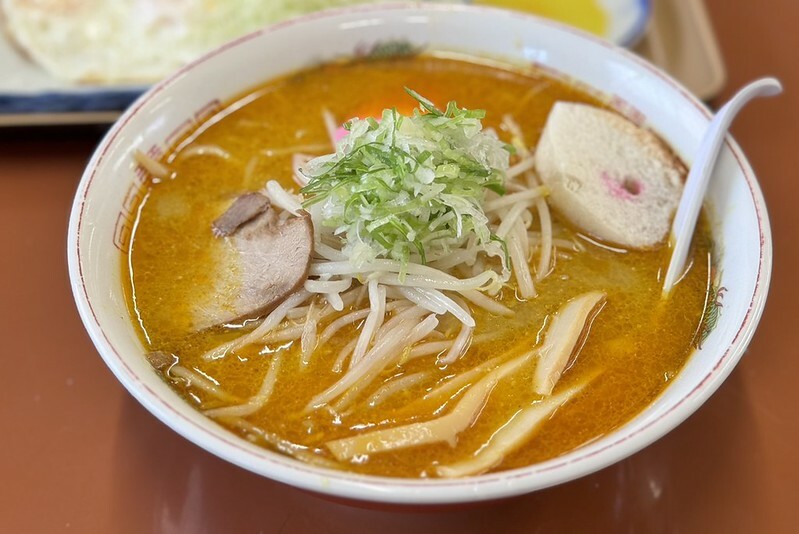 孤獨的美食家苫小牧實訪,味の五十番咖哩必吃。