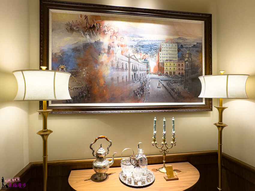 澳門頂級餐廳碧麗宮融合中西美味，精緻料理推薦。