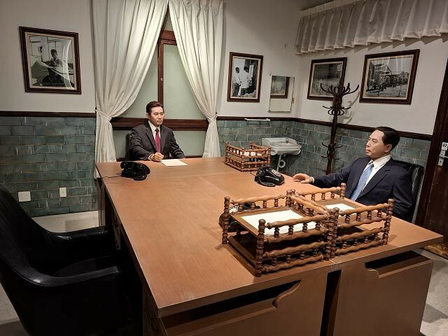 桃園市龜山區台塑企業文物館 | 桃園免門票室內景點．體驗開卡車的樂趣．岩洞裡看能源劇場．展示內容豐富好拍照！