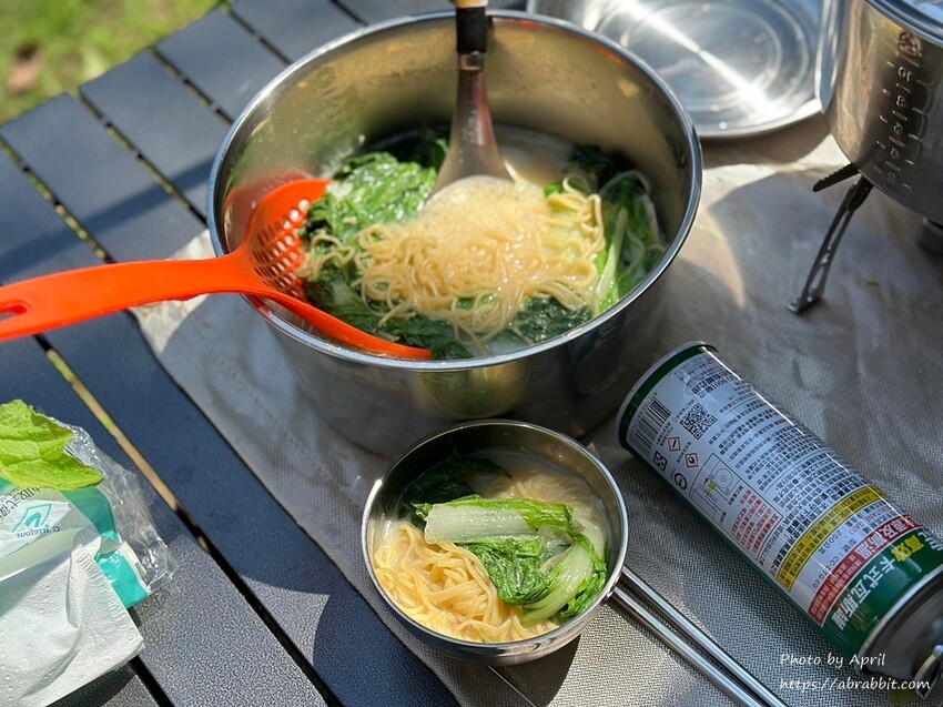 苗栗縣南庄鄉赫利豐岳露營區-營區有小動物，還有懶人露營免搭帳