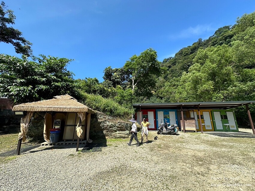 苗栗縣南庄鄉赫利豐岳露營區-營區有小動物，還有懶人露營免搭帳
