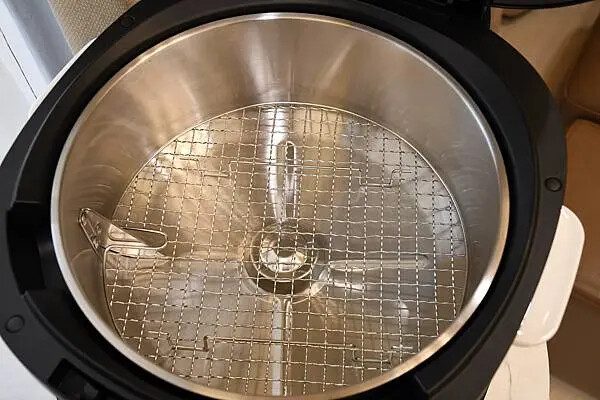 垣の氣炸鍋熱銷！316鋼內鍋超萬用，多功能氣炸鍋推薦。