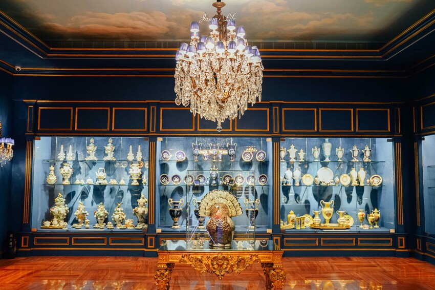 2025高雄必訪！左營莉・瓷藝博物館 超過3600件歐洲皇室瓷器，帶你穿越時空。