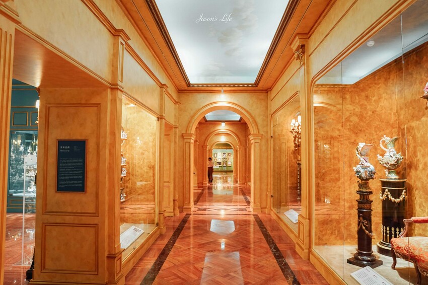 2025高雄必訪！左營莉・瓷藝博物館 超過3600件歐洲皇室瓷器，帶你穿越時空。