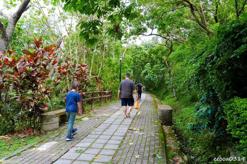 新北五股「水碓觀景公園」森林步道×賞景平台×看飛機! 台北近 新北五股「水碓觀景公園」森林步道×賞景平台×看飛機! 台北近