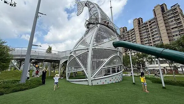 IMG_8232.jpg IMG_8232.jpg