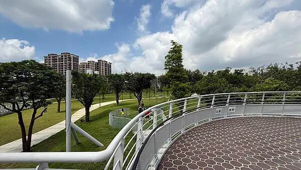 IMG_8239.jpg IMG_8239.jpg