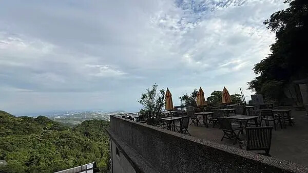 IMG_9329.jpg IMG_9329.jpg