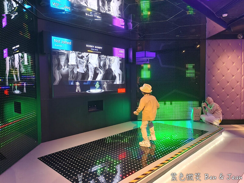 香港【2025香港太平山夜景攻略】山頂纜車+凌霄閣428+杜莎夫人蠟像館｜三合一門票、交通總整理