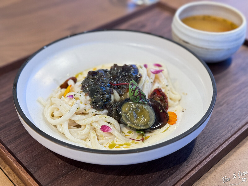 宜蘭Walk in House豪宅民宿私廚推薦，藍帶甜點主廚的私廚餐廳。