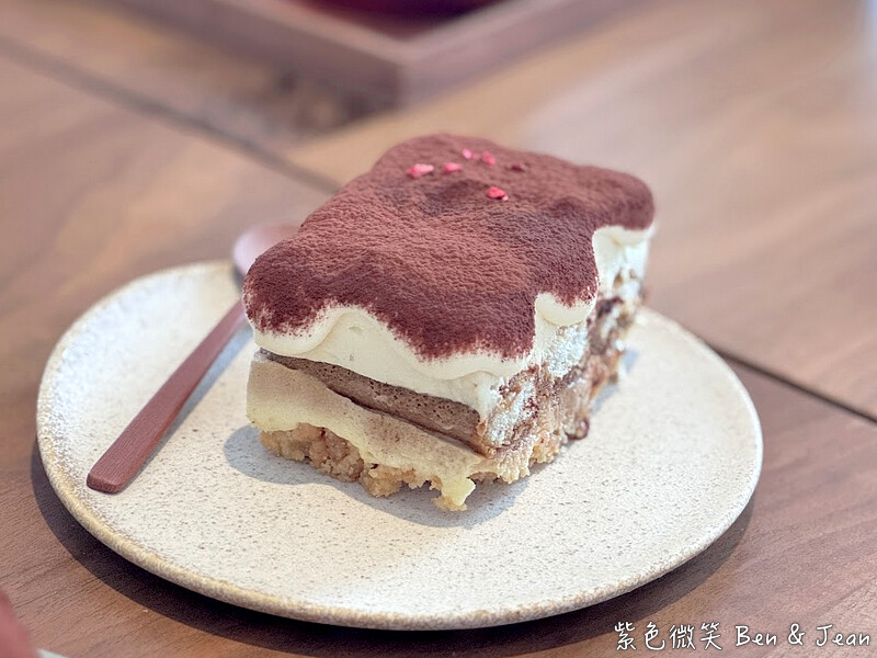 宜蘭Walk in House豪宅民宿私廚推薦，藍帶甜點主廚的私廚餐廳。