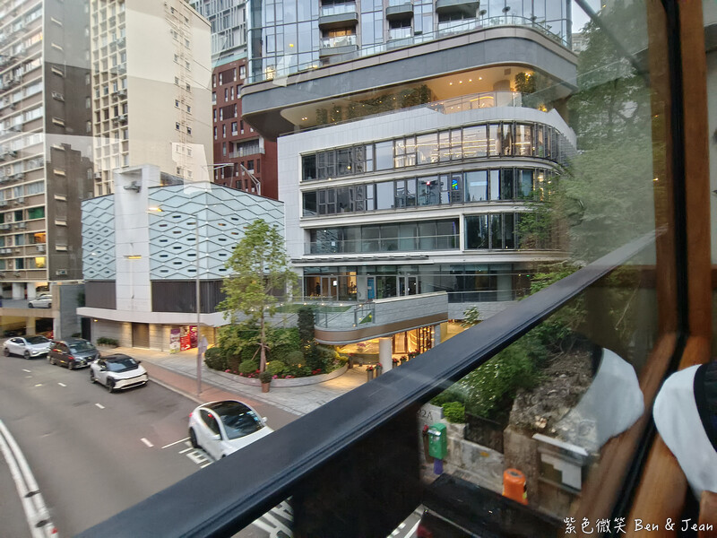 香港【2025香港太平山夜景攻略】山頂纜車+凌霄閣428+杜莎夫人蠟像館｜三合一門票、交通總整理