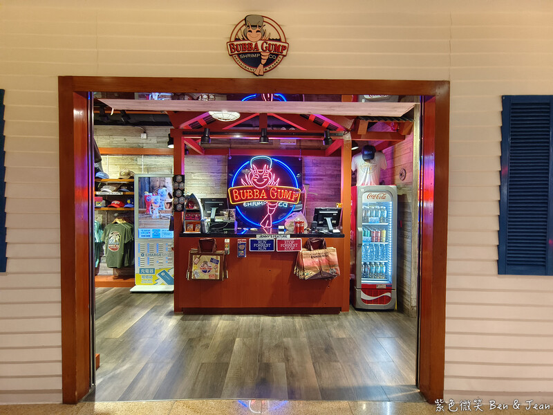 香港【2025香港太平山夜景攻略】山頂纜車+凌霄閣428+杜莎夫人蠟像館｜三合一門票、交通總整理