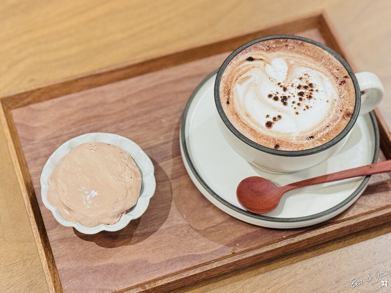 宜蘭Walk in House豪宅民宿私廚推薦，藍帶甜點主廚的私廚餐廳。