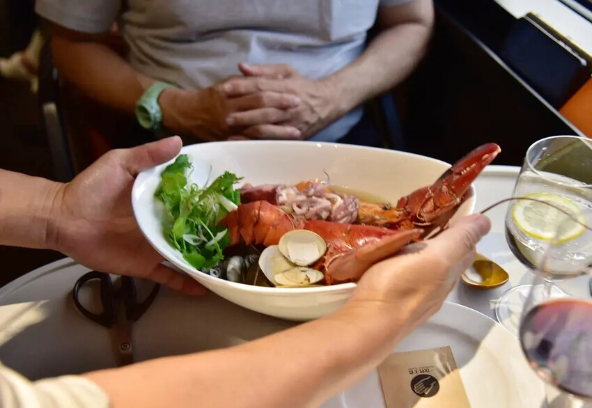 台鐵觀光列車|雄獅旅遊 鳴日廚房X君品頤宮米其林三星料理 移 台鐵觀光列車|雄獅旅遊 鳴日廚房X君品頤宮米其林三星料理 移