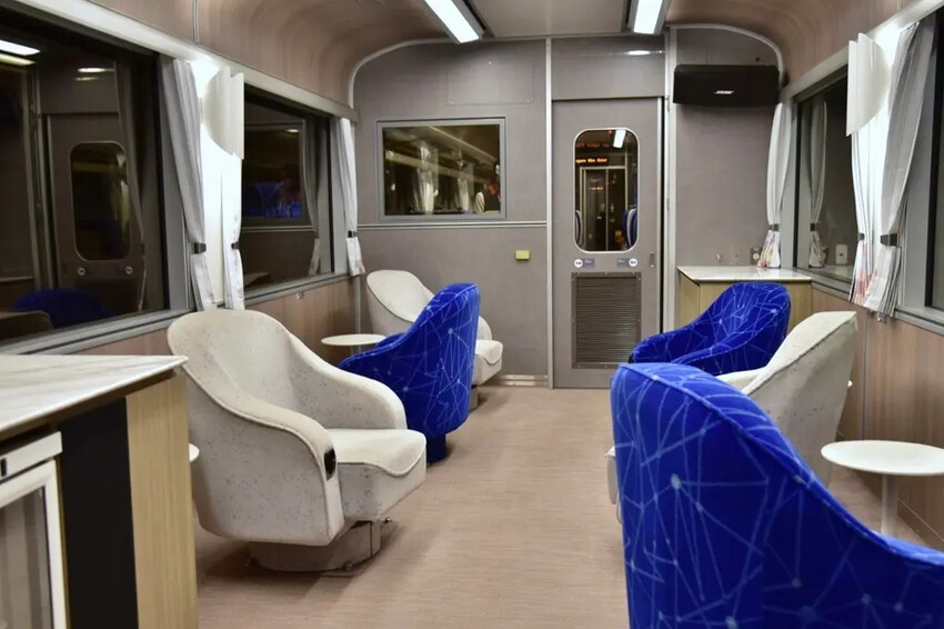 台鐵觀光列車|雄獅旅遊 鳴日廚房X君品頤宮米其林三星料理 移 台鐵觀光列車|雄獅旅遊 鳴日廚房X君品頤宮米其林三星料理 移